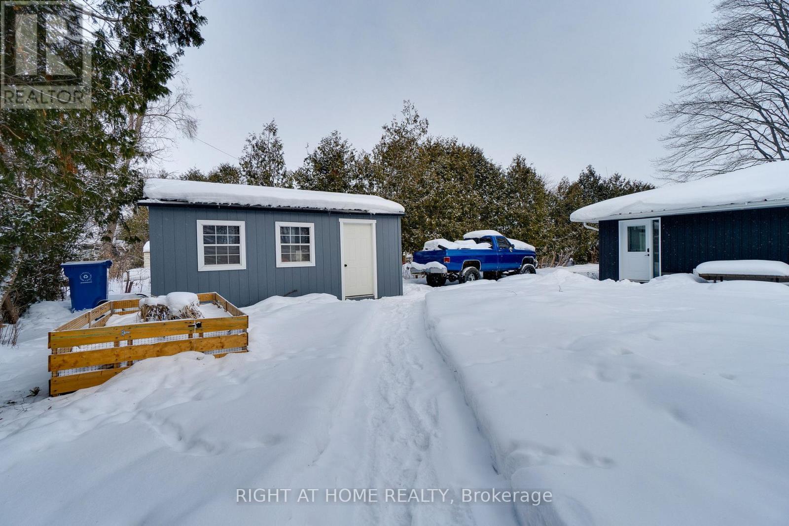 54 Blue Jay Boulevard, Georgina, Ontario  L0E 1N0 - Photo 36 - N12944102