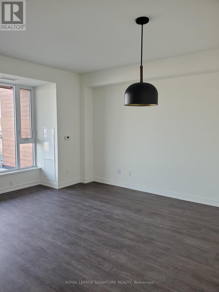 229 - 2 David Eyer Road, Richmond Hill, Ontario  L4S 1M4 - Photo 2 - N12944134