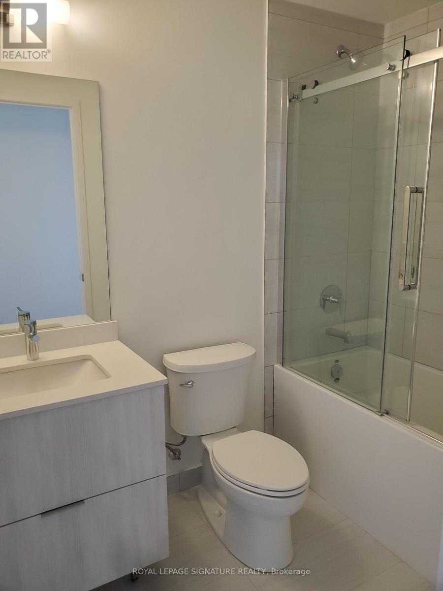 229 - 2 David Eyer Road, Richmond Hill, Ontario  L4S 1M4 - Photo 8 - N12944134