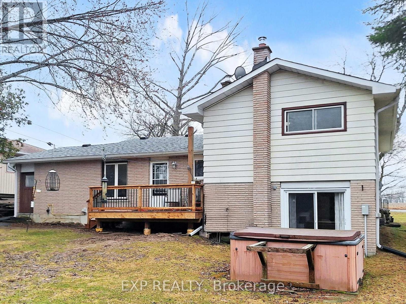 10384 Ravenshoe Road, Georgina, Ontario  L0C 1L0 - Photo 35 - N12944136