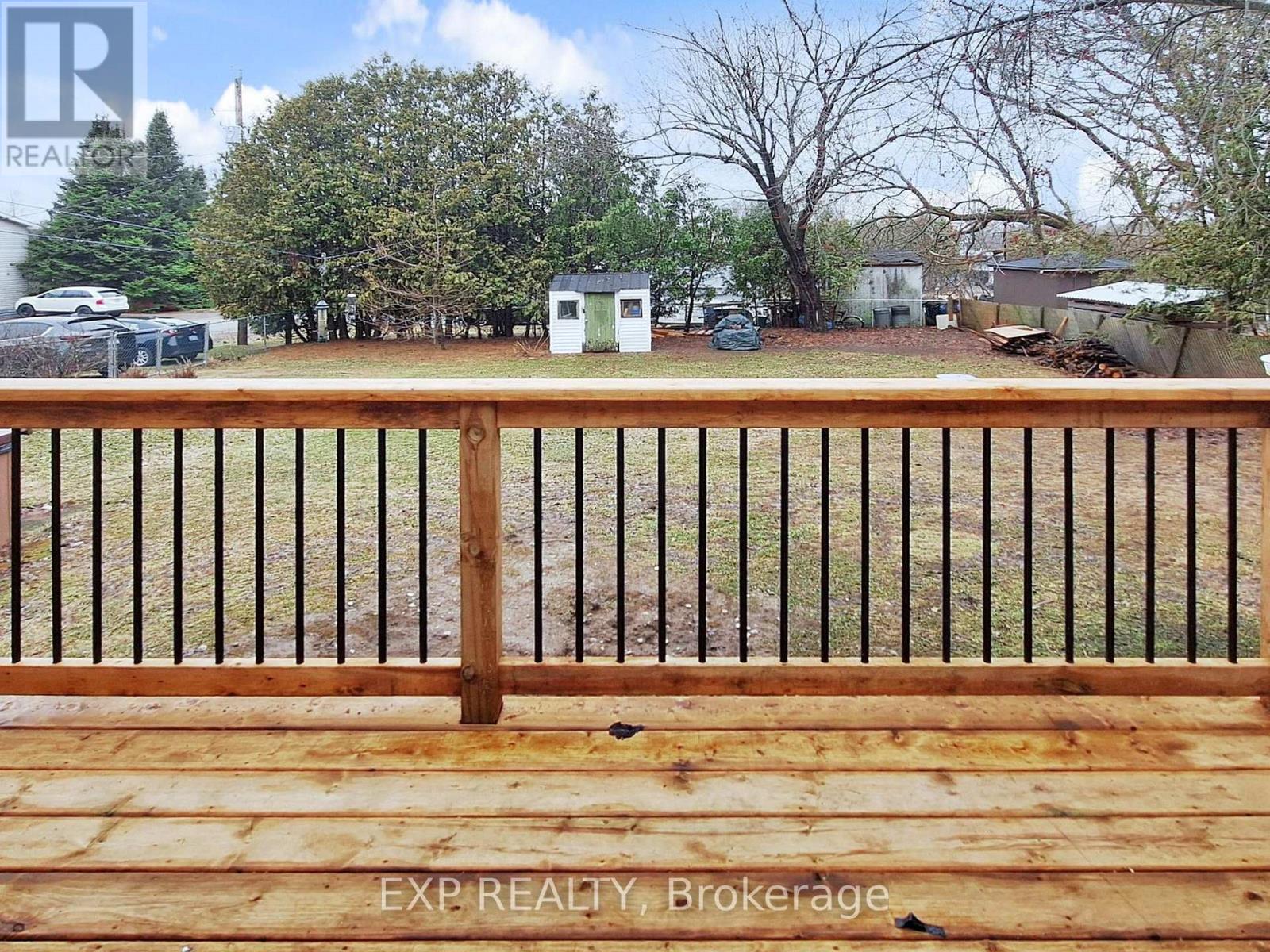 10384 Ravenshoe Road, Georgina, Ontario  L0C 1L0 - Photo 36 - N12944136