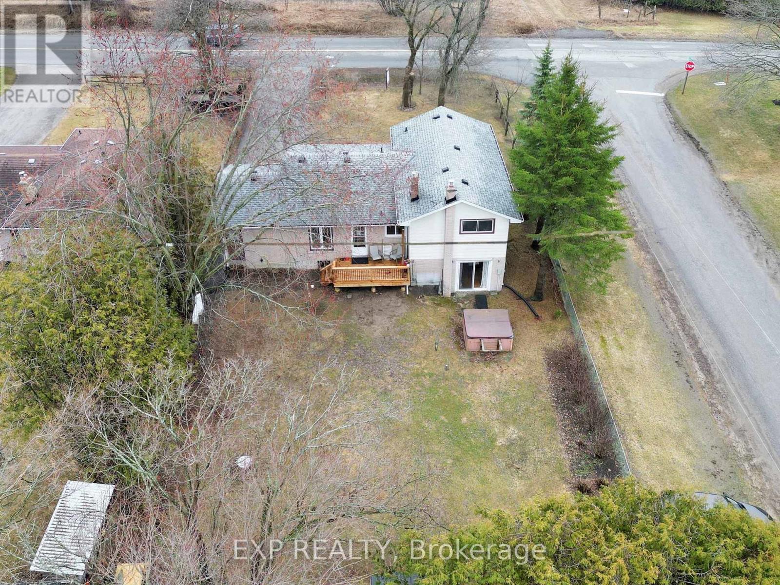10384 Ravenshoe Road, Georgina, Ontario  L0C 1L0 - Photo 49 - N12944136