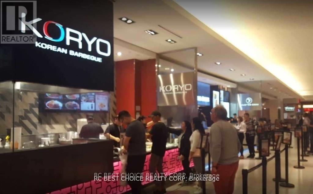 F003 - 220 YONGE STREET, Toronto, Ontario