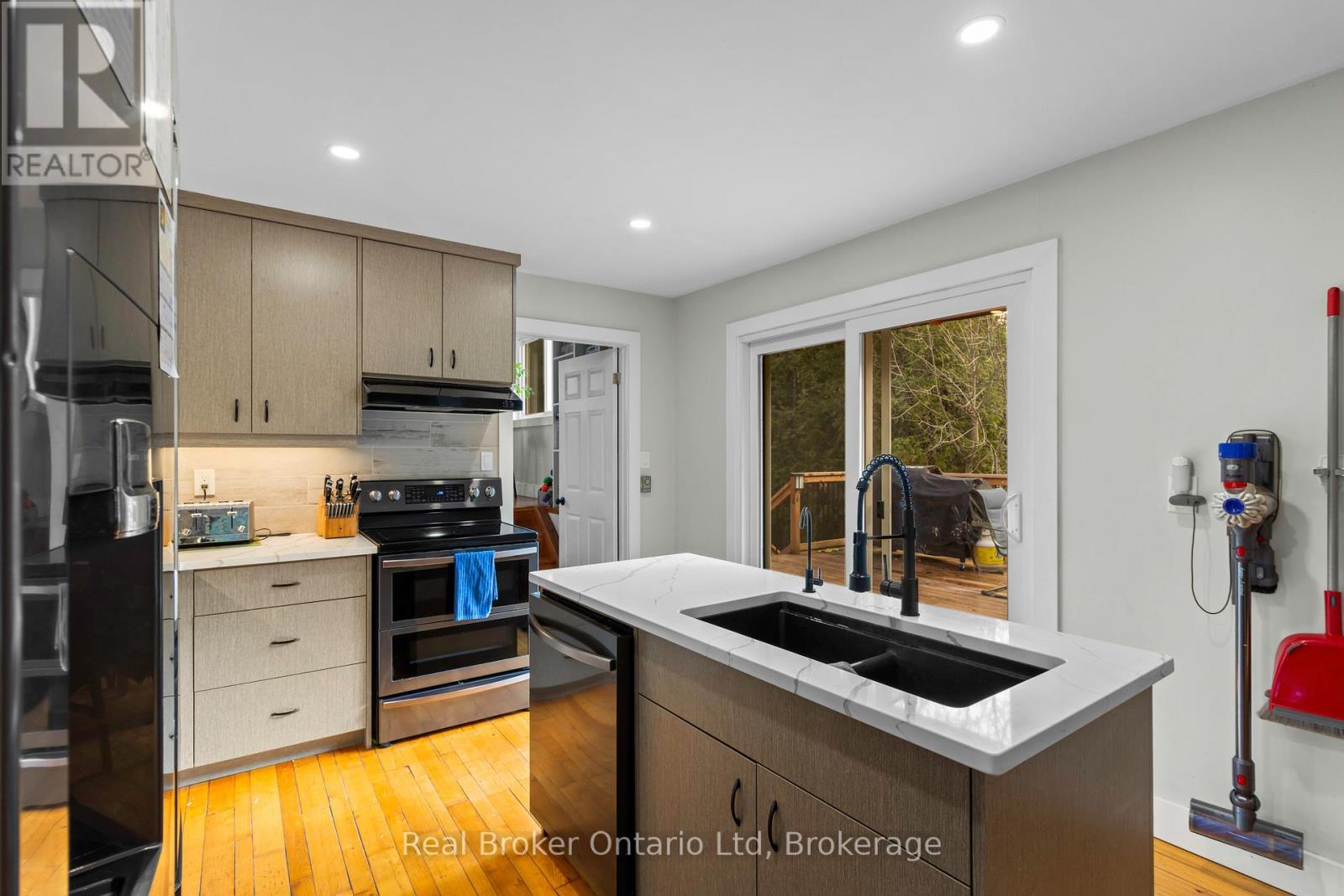 362129 16 Concession, Georgian Bluffs, Ontario  N0H 1P0 - Photo 13 - X12943328