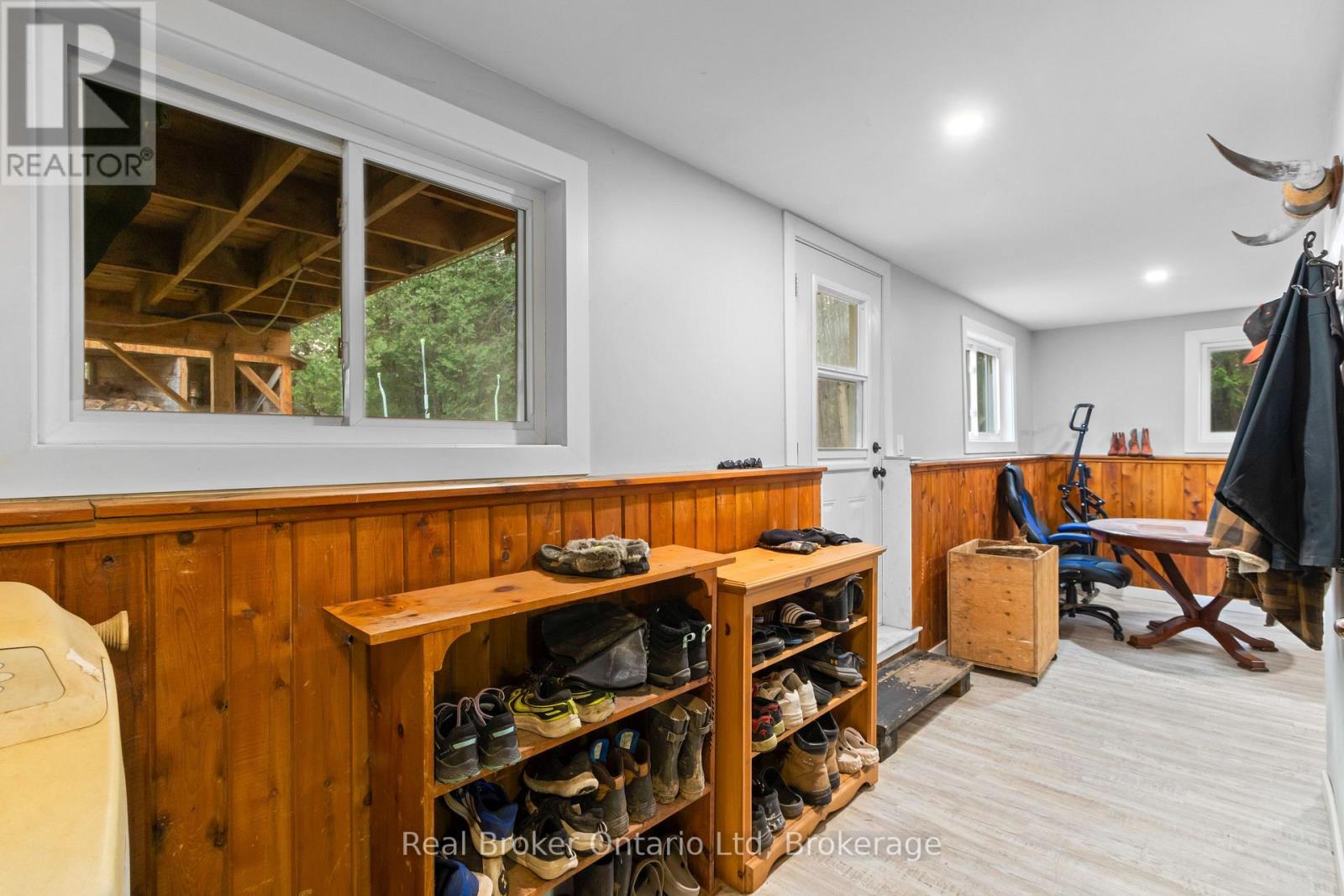 362129 16 Concession, Georgian Bluffs, Ontario  N0H 1P0 - Photo 30 - X12943328