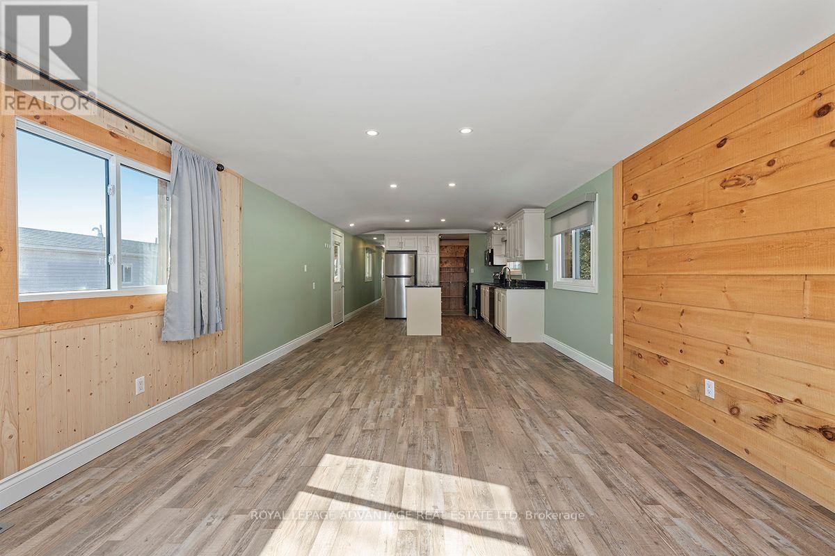 15 Kavanagh Drive Kavanagh Drive S, Rideau Lakes, Ontario  K7A 4S5 - Photo 5 - X12920972