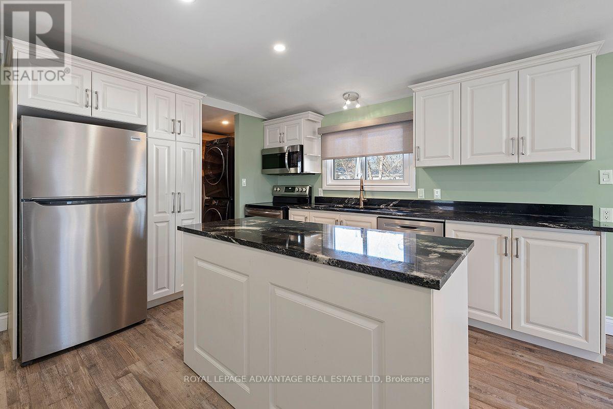 15 Kavanagh Drive Kavanagh Drive S, Rideau Lakes, Ontario  K7A 4S5 - Photo 9 - X12920972