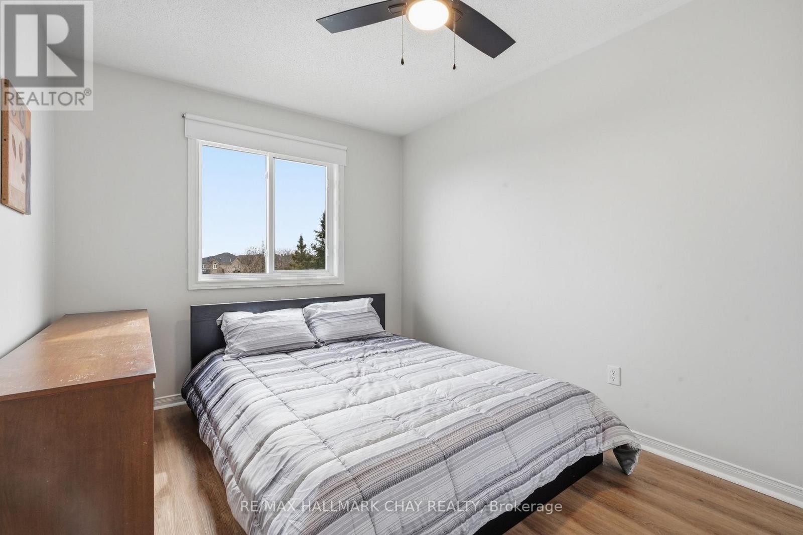 127 Trevino Circle, Barrie, Ontario  L4M 6T8 - Photo 20 - S12943852