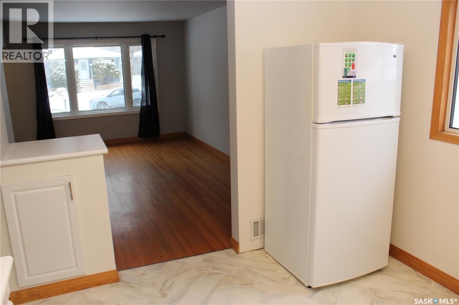 2754 Mcara Street, Regina, Saskatchewan  S4N 2X1 - Photo 8 - SK031705