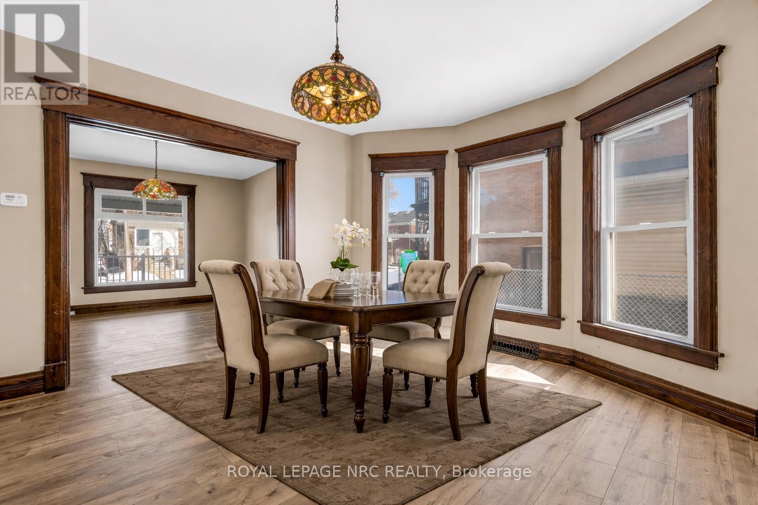 4878 Stamford Street, Niagara Falls, Ontario  L2E 1M1 - Photo 11 - X12833418