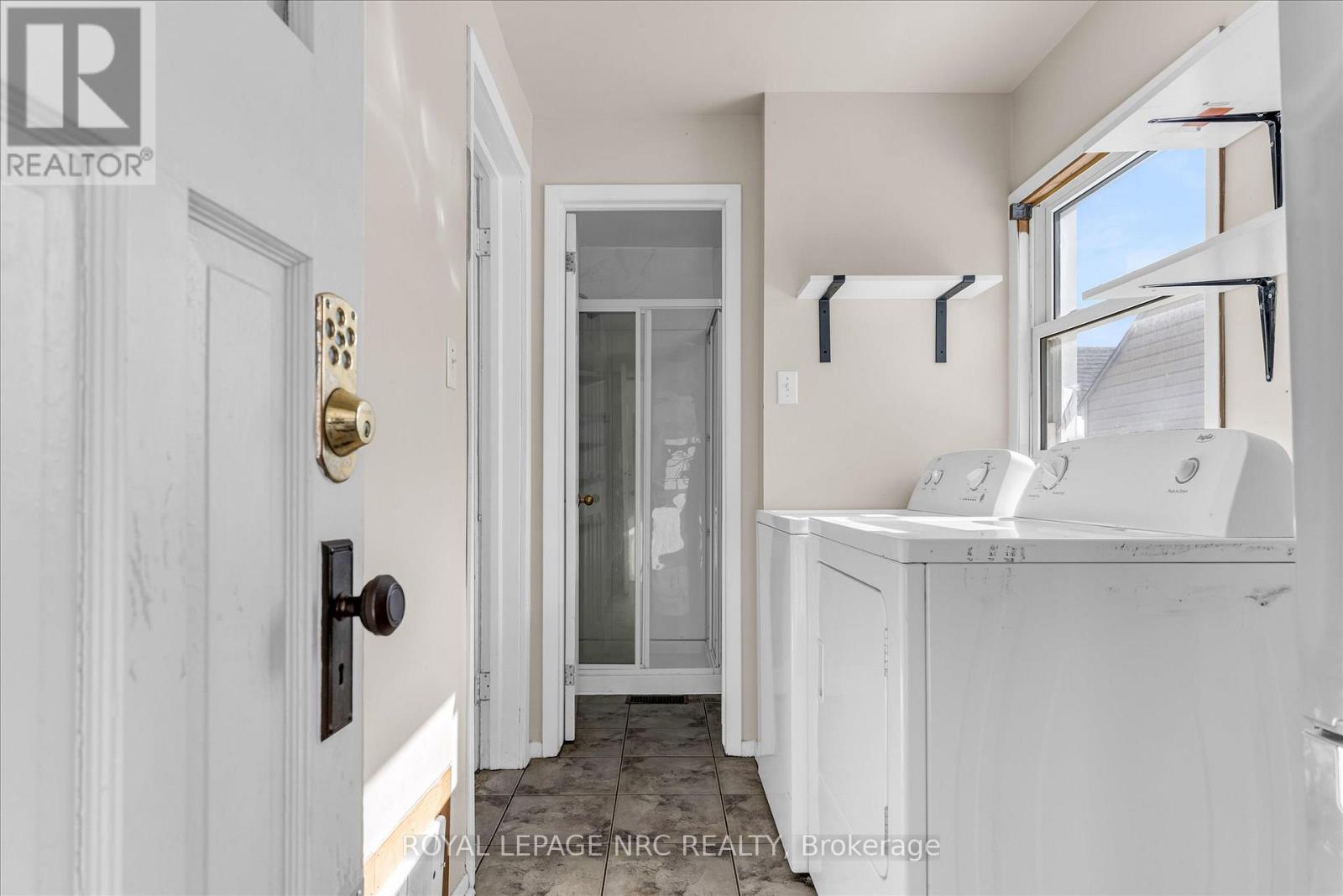 4878 Stamford Street, Niagara Falls, Ontario  L2E 1M1 - Photo 20 - X12833418