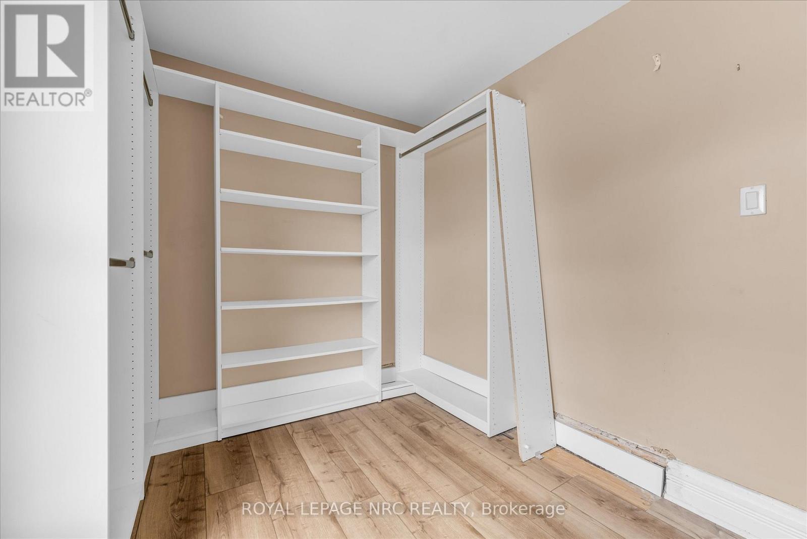 4878 Stamford Street, Niagara Falls, Ontario  L2E 1M1 - Photo 29 - X12833418