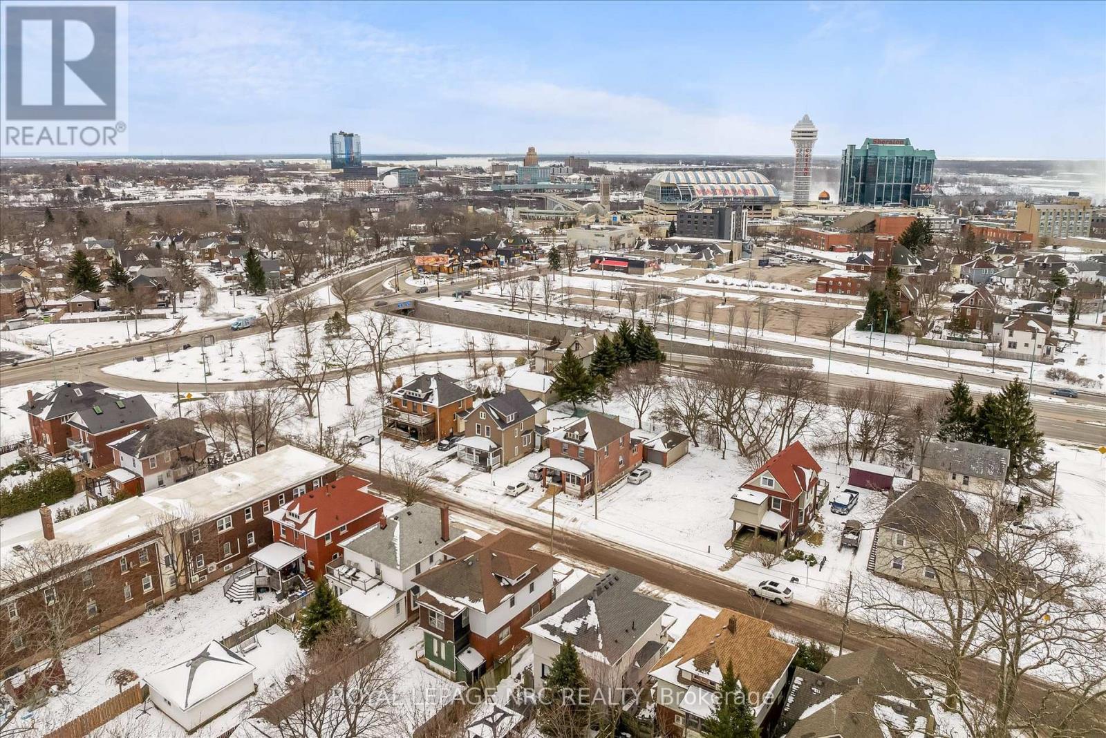 4878 Stamford Street, Niagara Falls, Ontario  L2E 1M1 - Photo 46 - X12833418