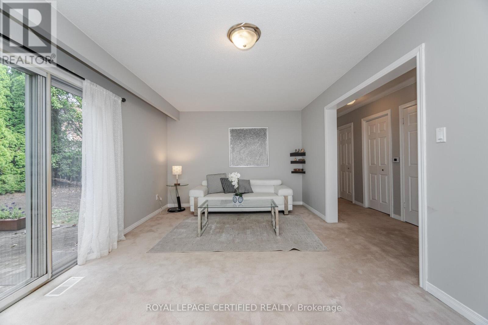 1431 Harmsworth Square, Oakville, Ontario  L6H 3E8 - Photo 32 - W12943850