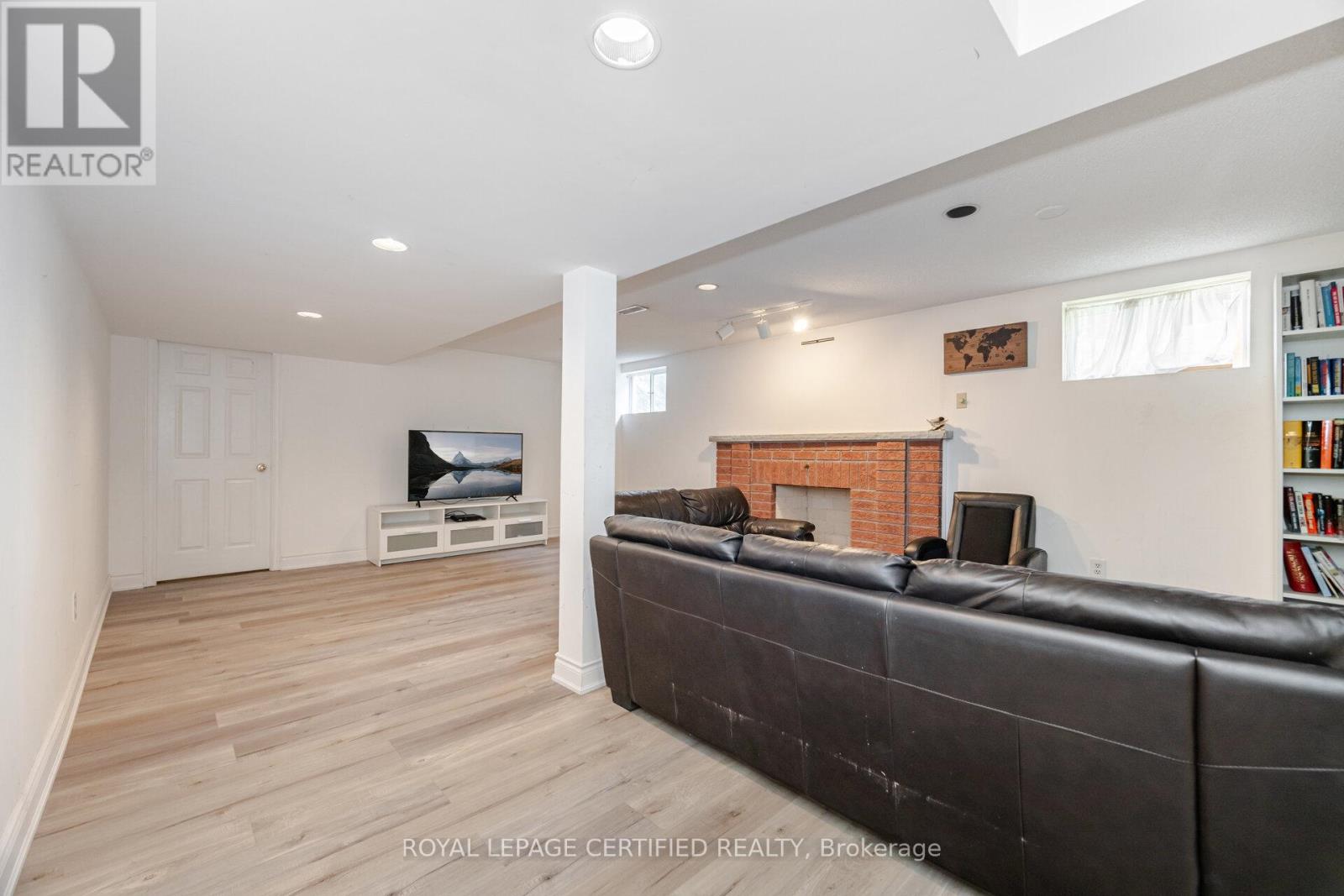 1431 Harmsworth Square, Oakville, Ontario  L6H 3E8 - Photo 40 - W12943850