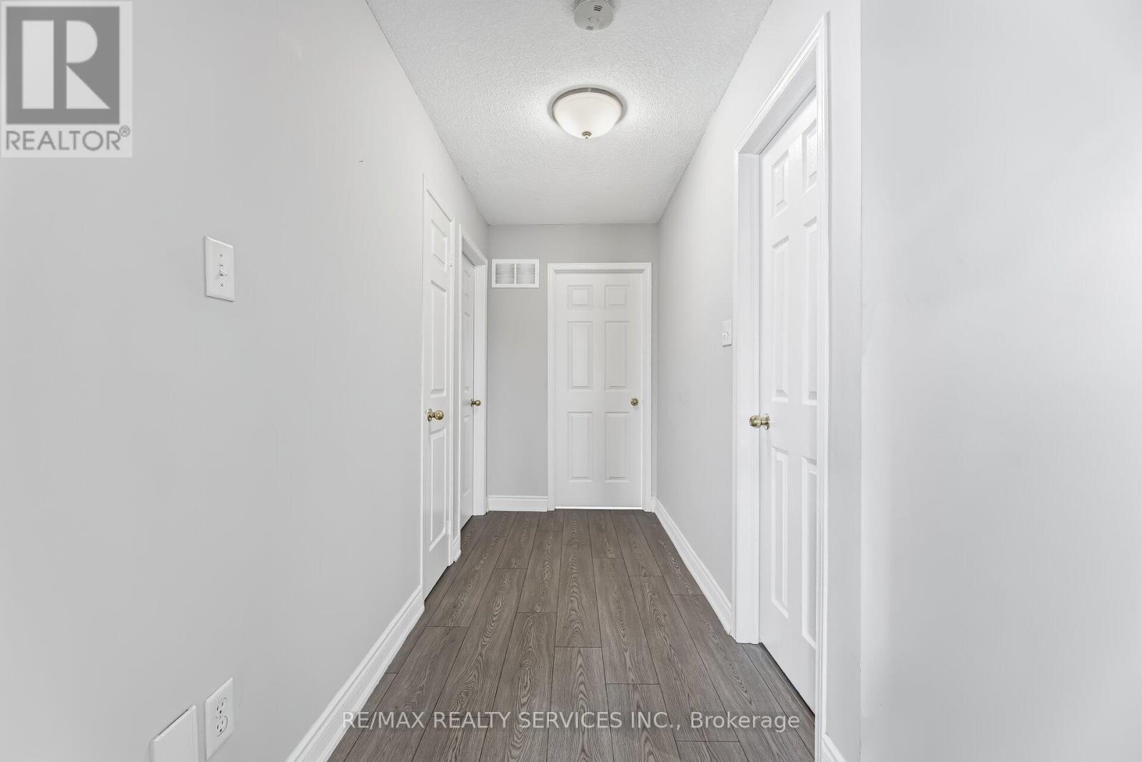 20 Mossgrove Crescent, Brampton, Ontario  L7A 1R1 - Photo 22 - W12943856