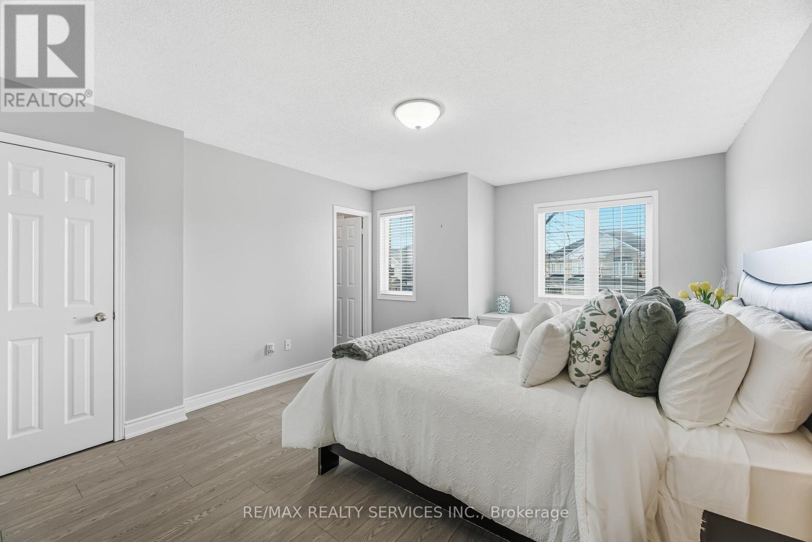 20 Mossgrove Crescent, Brampton, Ontario  L7A 1R1 - Photo 25 - W12943856