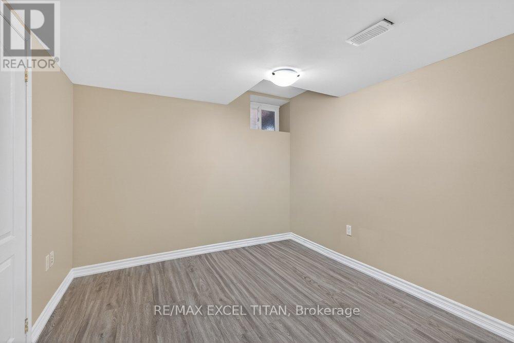 17 Tysonville Circle, Brampton, Ontario  L7A 4A6 - Photo 28 - W12943870