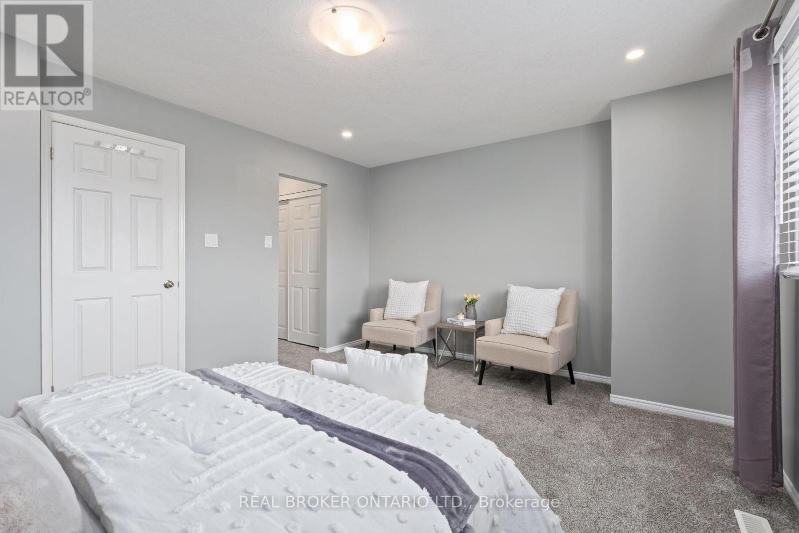 15 Smith Drive, Halton Hills, Ontario  L7G 5K7 - Photo 13 - W12943898