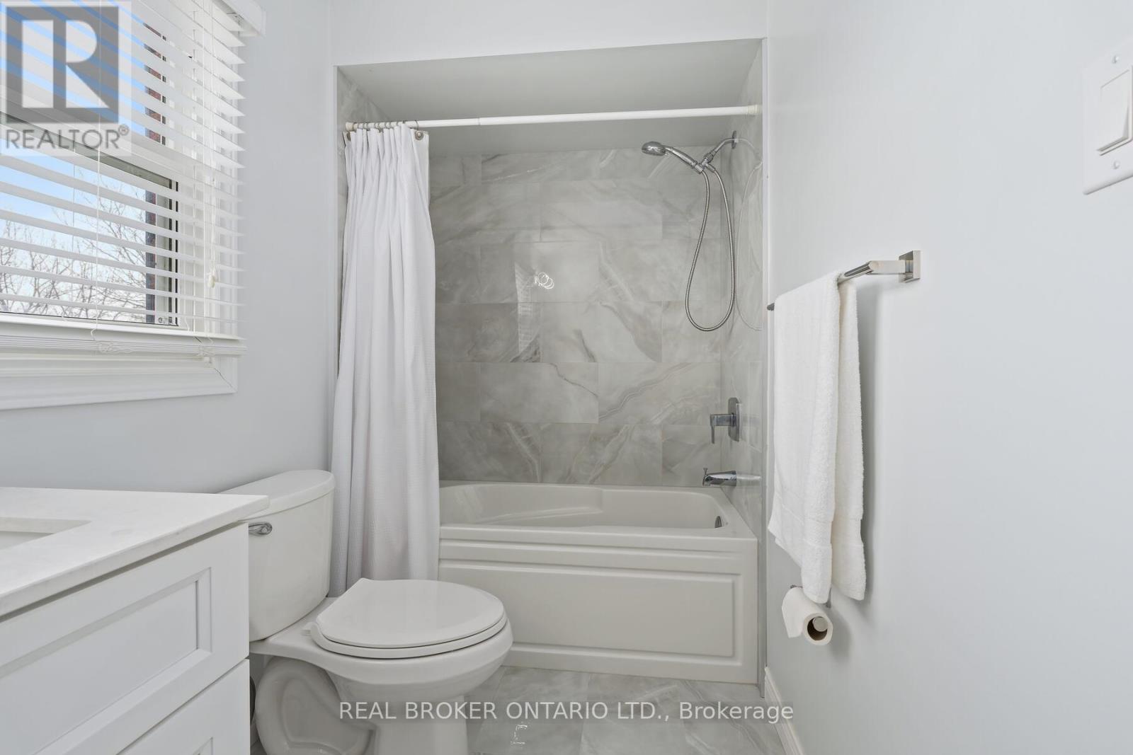 15 Smith Drive, Halton Hills, Ontario  L7G 5K7 - Photo 18 - W12943898