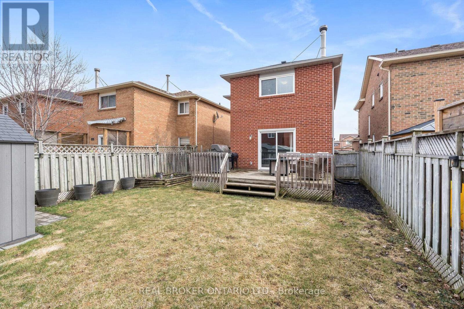 15 Smith Drive, Halton Hills, Ontario  L7G 5K7 - Photo 24 - W12943898