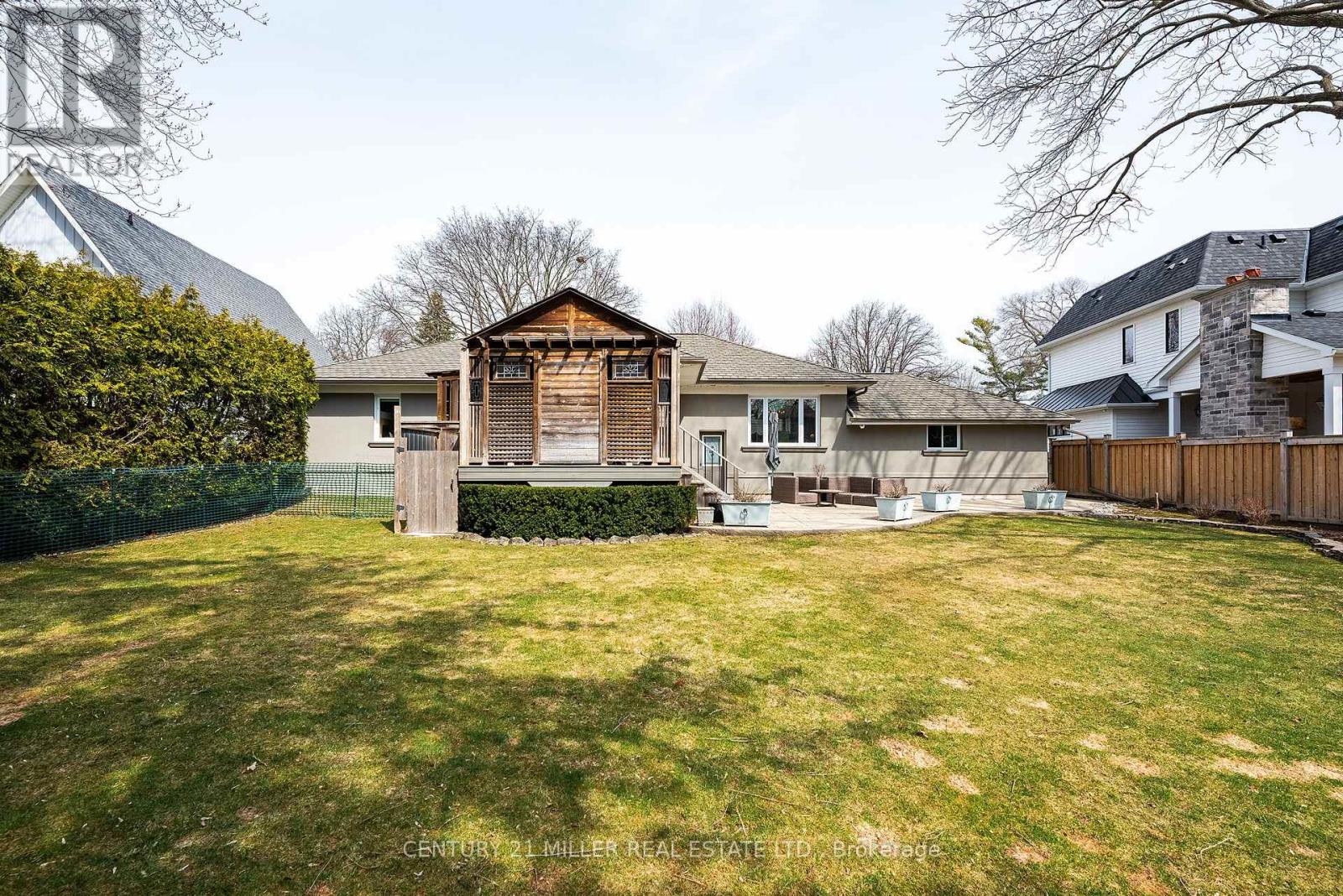 262 Oakwood Crescent, Oakville, Ontario  L6K 3M8 - Photo 37 - W12943912