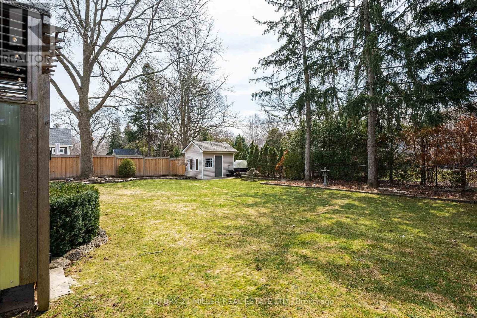 262 Oakwood Crescent, Oakville, Ontario  L6K 3M8 - Photo 38 - W12943912