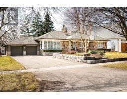 262 OAKWOOD CRESCENT, Oakville, Ontario