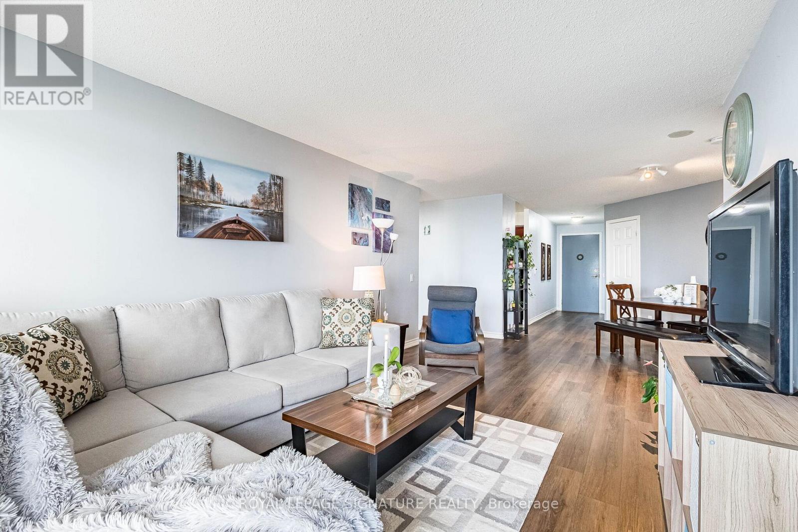 408 - 35 Kingsbridge Garden Circle, Mississauga, Ontario  L5R 3Z5 - Photo 18 - W12943924