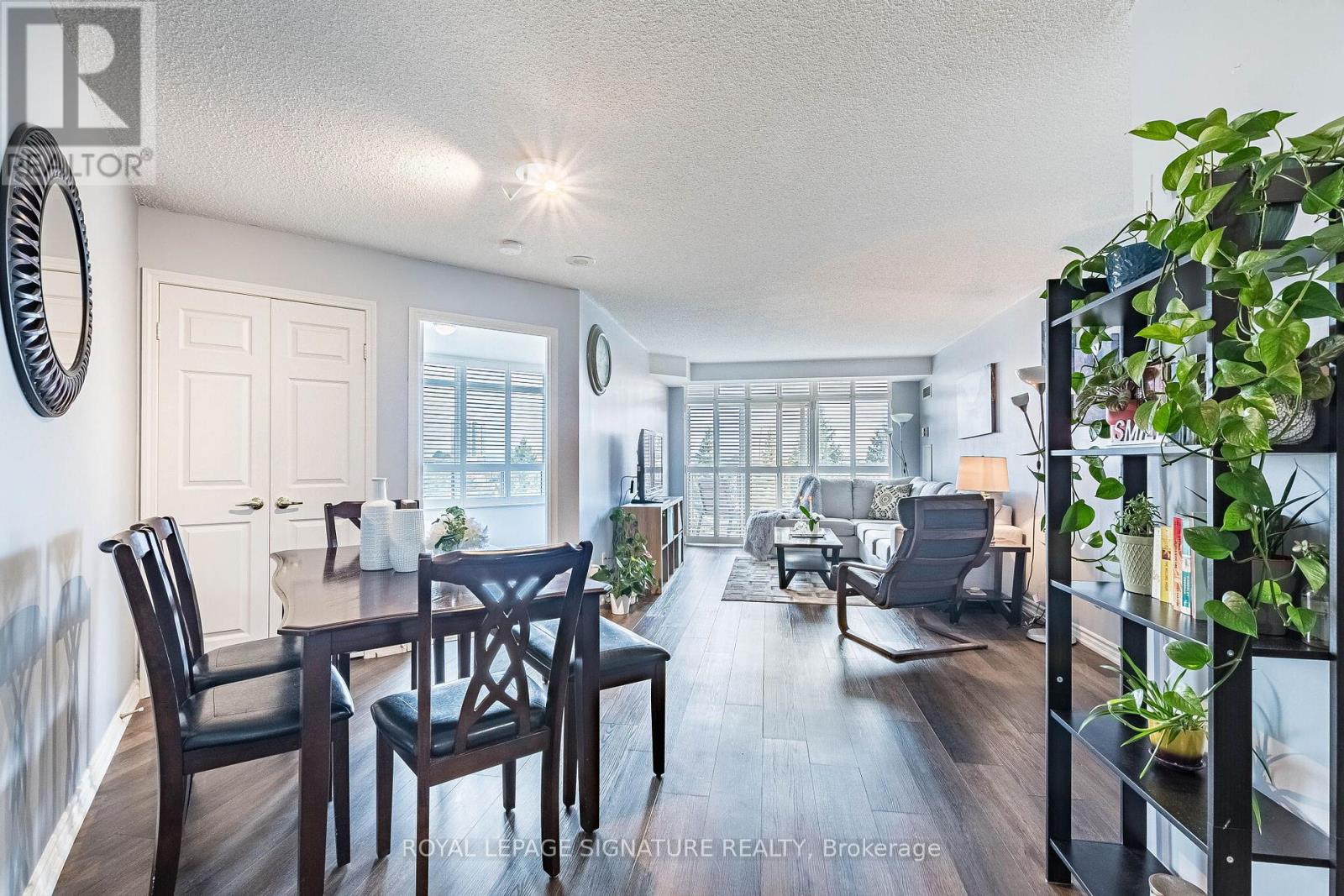 408 - 35 Kingsbridge Garden Circle, Mississauga, Ontario  L5R 3Z5 - Photo 19 - W12943924