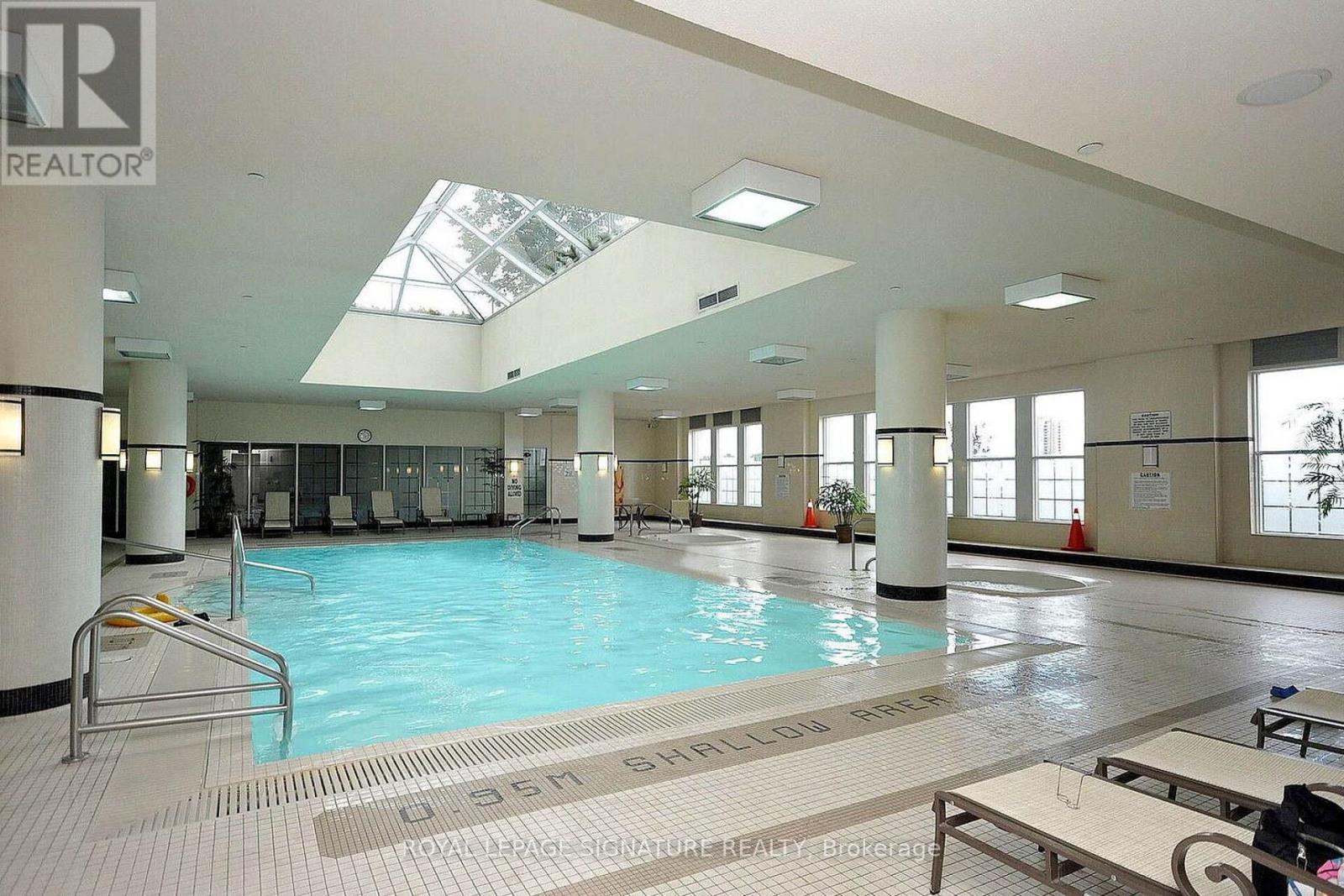 408 - 35 Kingsbridge Garden Circle, Mississauga, Ontario  L5R 3Z5 - Photo 42 - W12943924