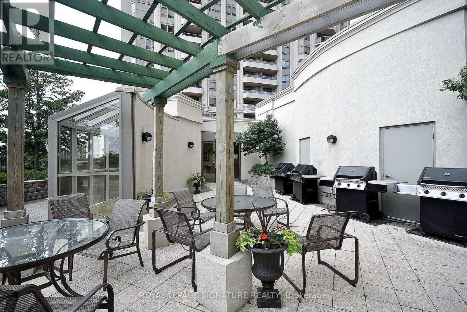 408 - 35 Kingsbridge Garden Circle, Mississauga, Ontario  L5R 3Z5 - Photo 46 - W12943924