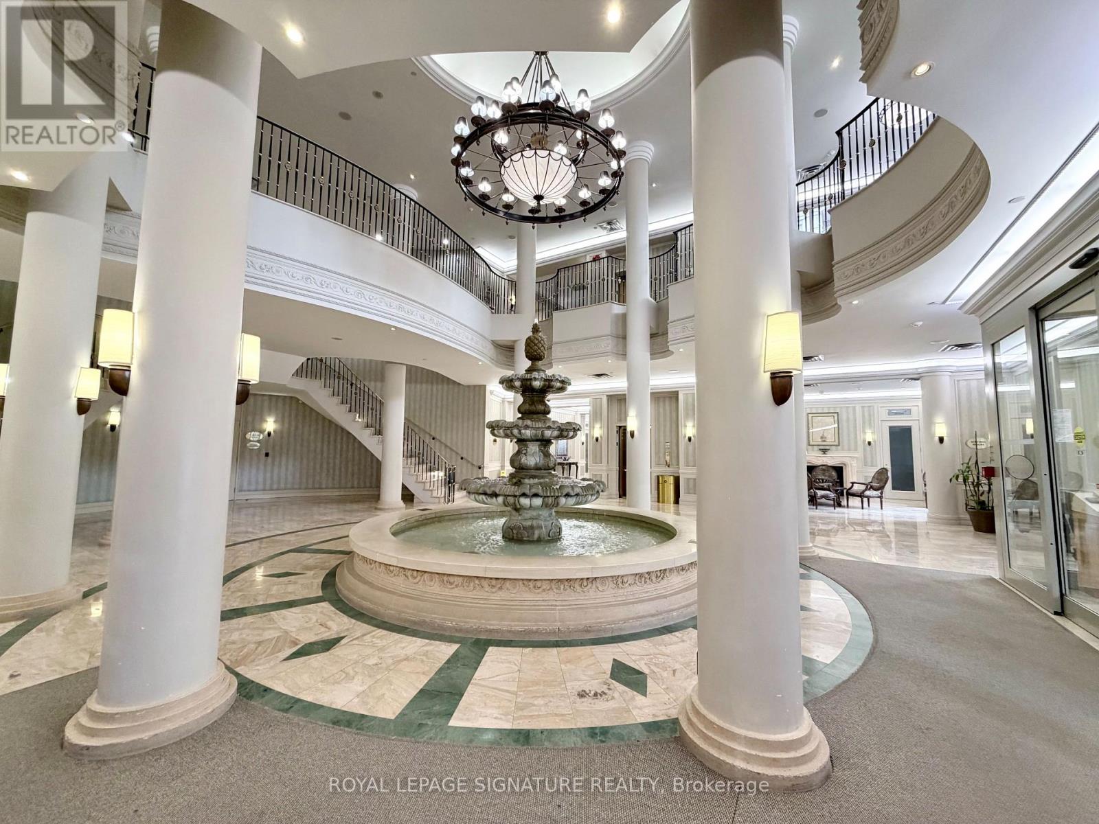 408 - 35 Kingsbridge Garden Circle, Mississauga, Ontario  L5R 3Z5 - Photo 6 - W12943924