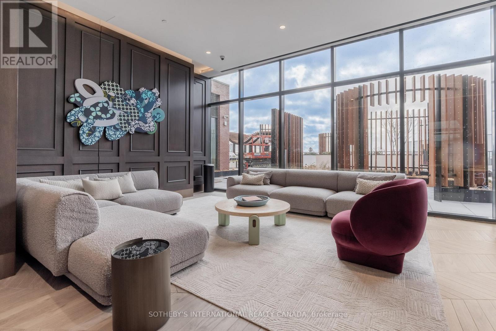 Th101 - 31 York Garden Way, Toronto, Ontario  M6A 2V1 - Photo 18 - W12943928