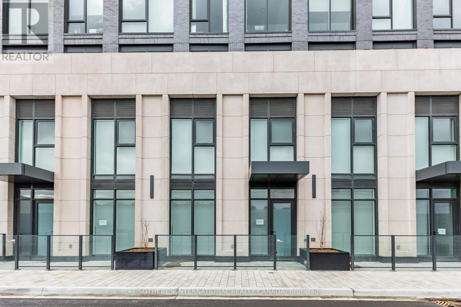 Th101 - 31 York Garden Way, Toronto, Ontario  M6A 2V1 - Photo 44 - W12943928