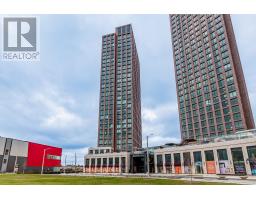 TH101 - 31 YORK GARDEN WAY, Toronto, Ontario