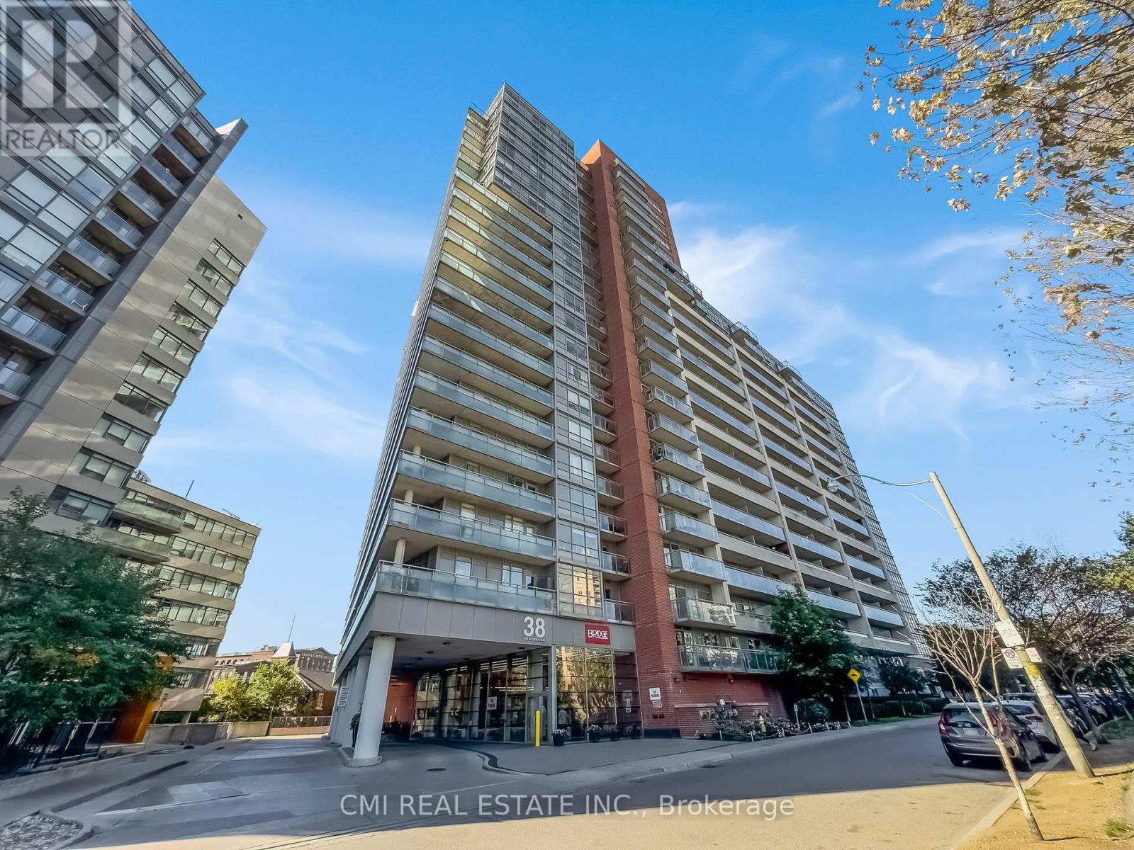 725 - 38 JOE SHUSTER WAY, Toronto, Ontario