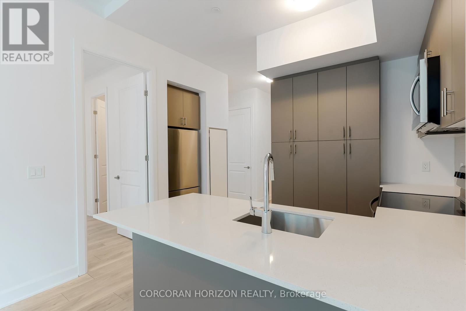 121 - 3240 William Coltson Avenue, Oakville, Ontario  L6H 8C8 - Photo 17 - W12943942