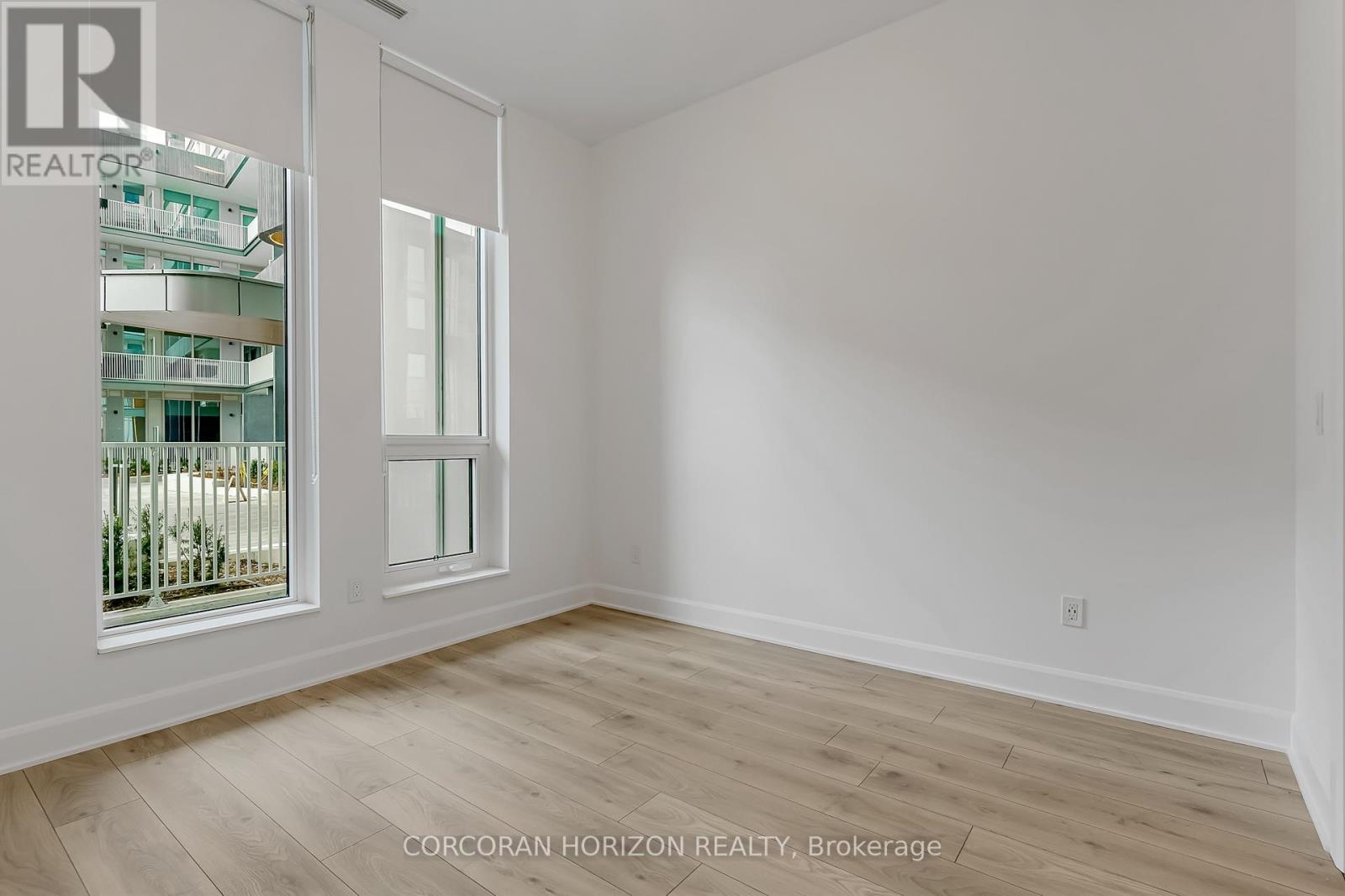 121 - 3240 William Coltson Avenue, Oakville, Ontario  L6H 8C8 - Photo 24 - W12943942