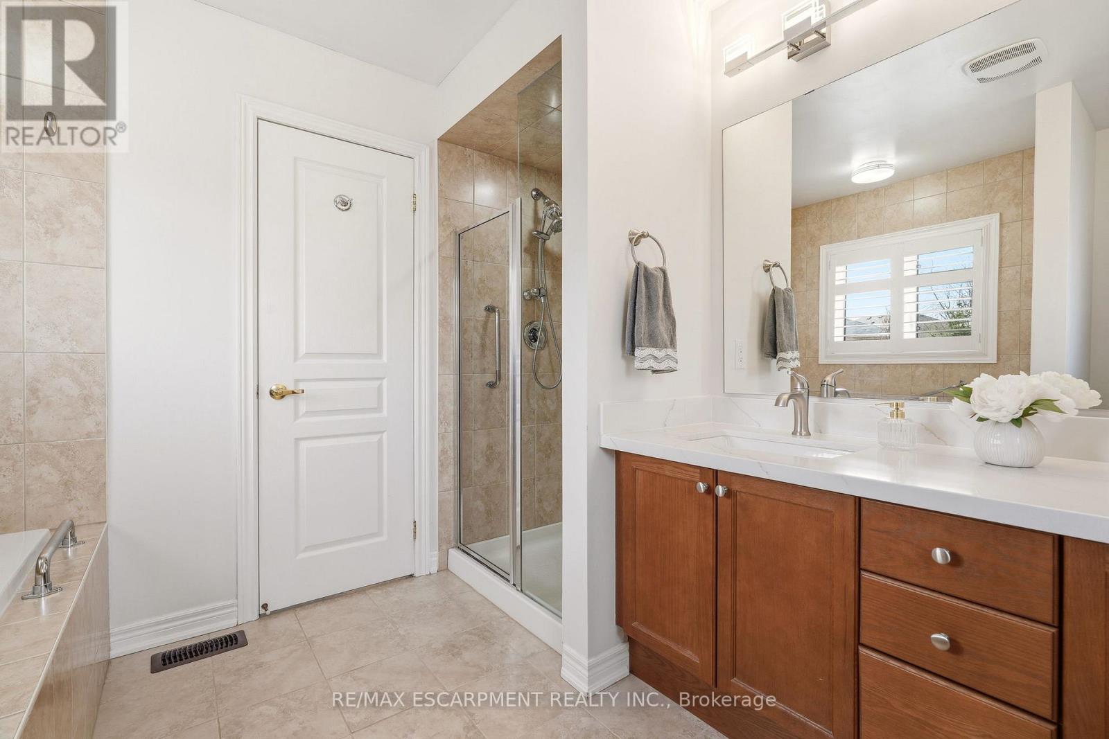 3133 Hiram Terrace, Oakville, Ontario  L6M 0P7 - Photo 24 - W12943982