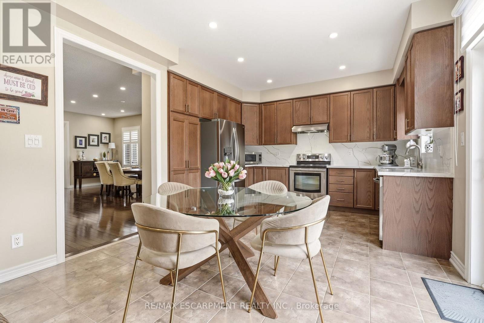 3133 Hiram Terrace, Oakville, Ontario  L6M 0P7 - Photo 5 - W12943982