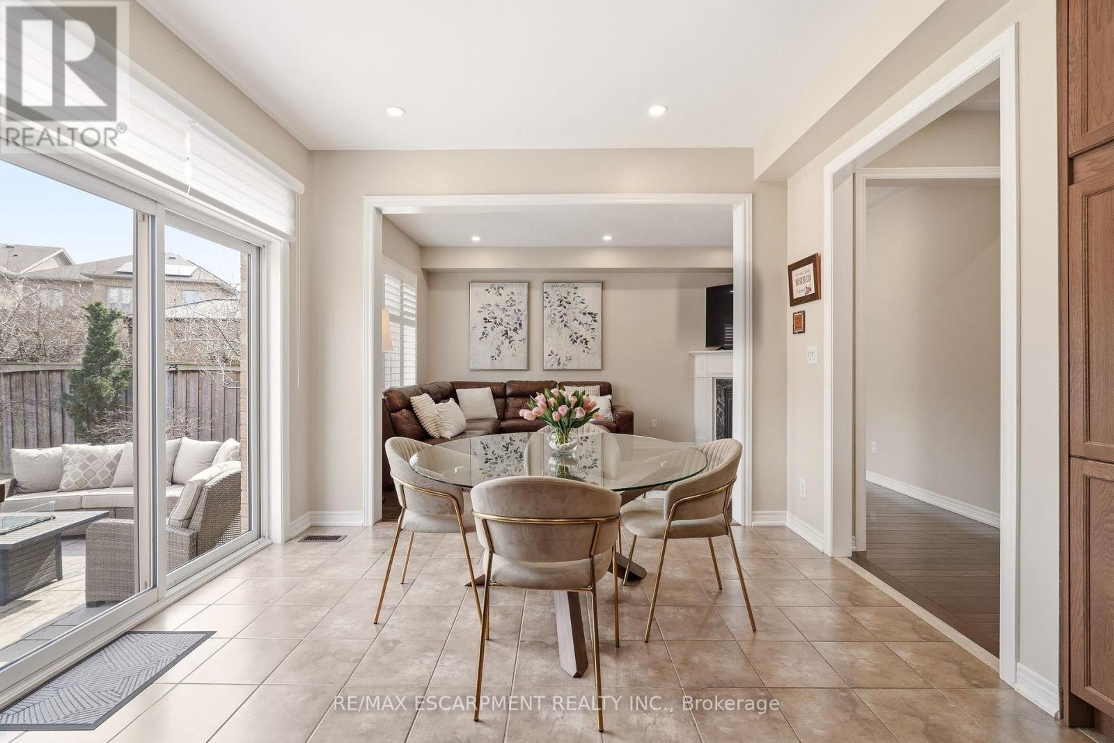 3133 Hiram Terrace, Oakville, Ontario  L6M 0P7 - Photo 8 - W12943982