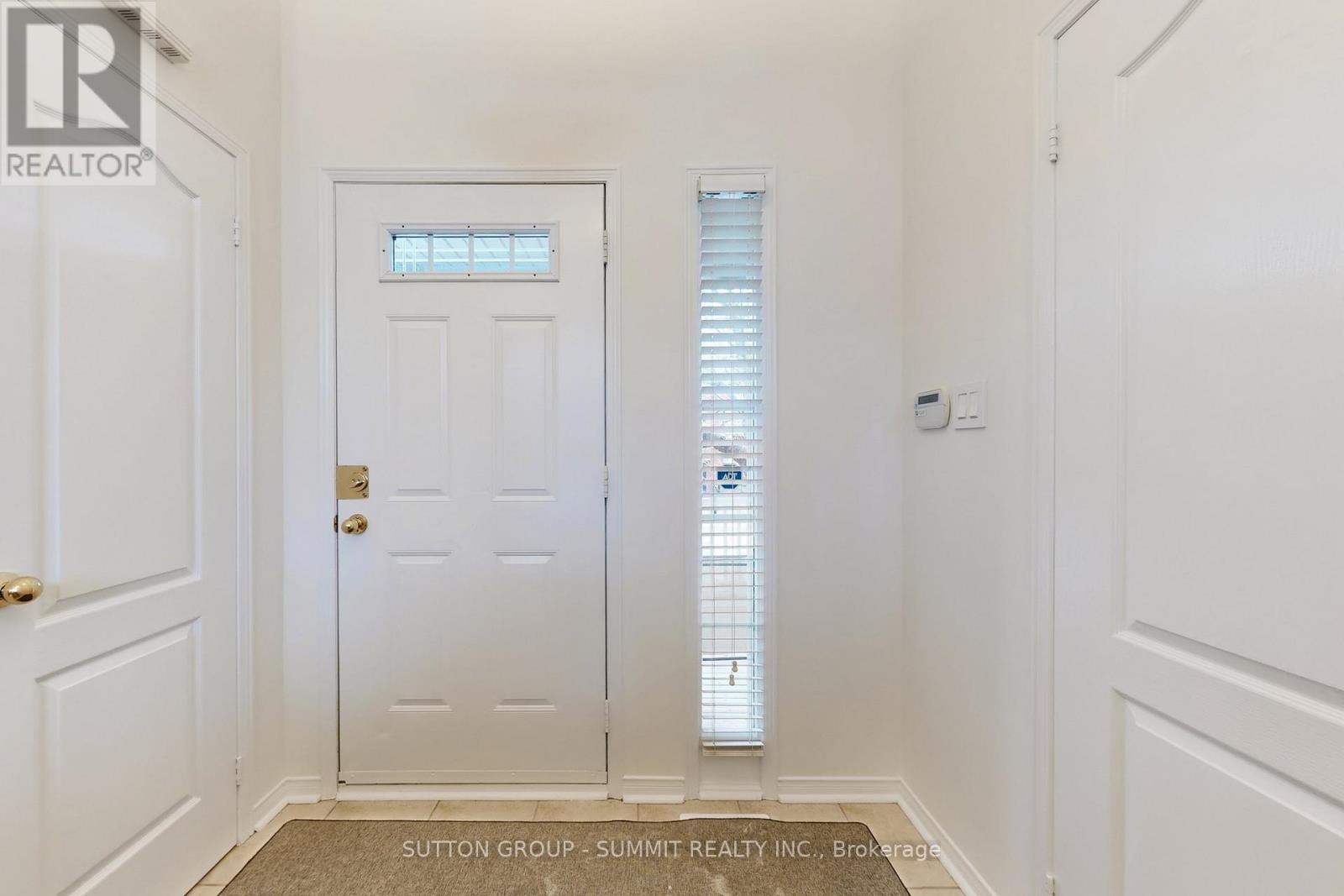 1591 Woodhenge Way, Mississauga, Ontario  L5N 7T1 - Photo 20 - W12944042