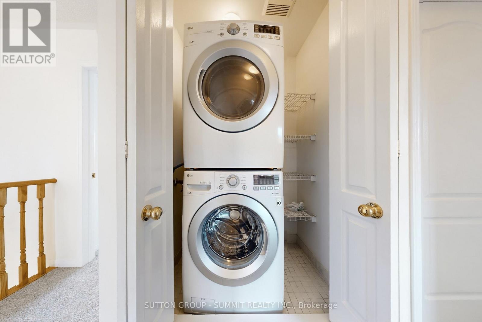 1591 Woodhenge Way, Mississauga, Ontario  L5N 7T1 - Photo 36 - W12944042