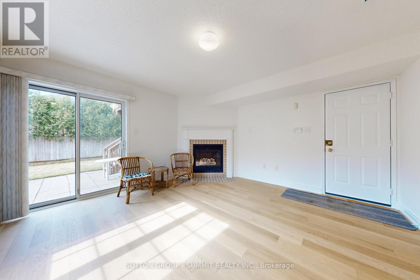 1591 Woodhenge Way, Mississauga, Ontario  L5N 7T1 - Photo 37 - W12944042