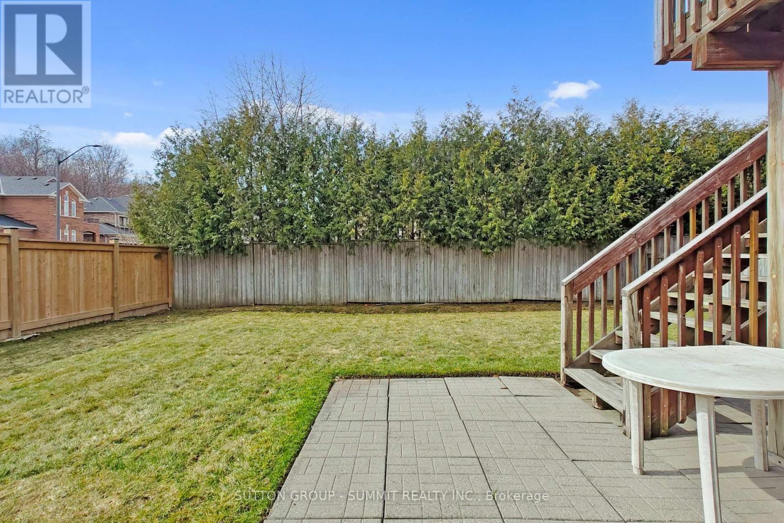 1591 Woodhenge Way, Mississauga, Ontario  L5N 7T1 - Photo 47 - W12944042