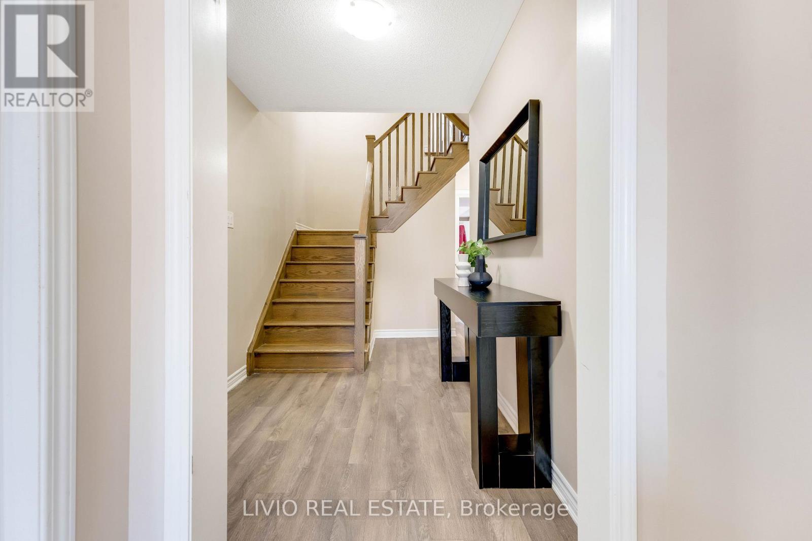 76 Stewardship Street, Brampton, Ontario  L7A 0G1 - Photo 2 - W12944062