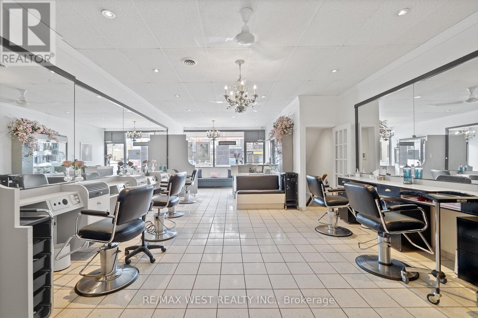 578 MARLEE AVENUE, Toronto, Ontario