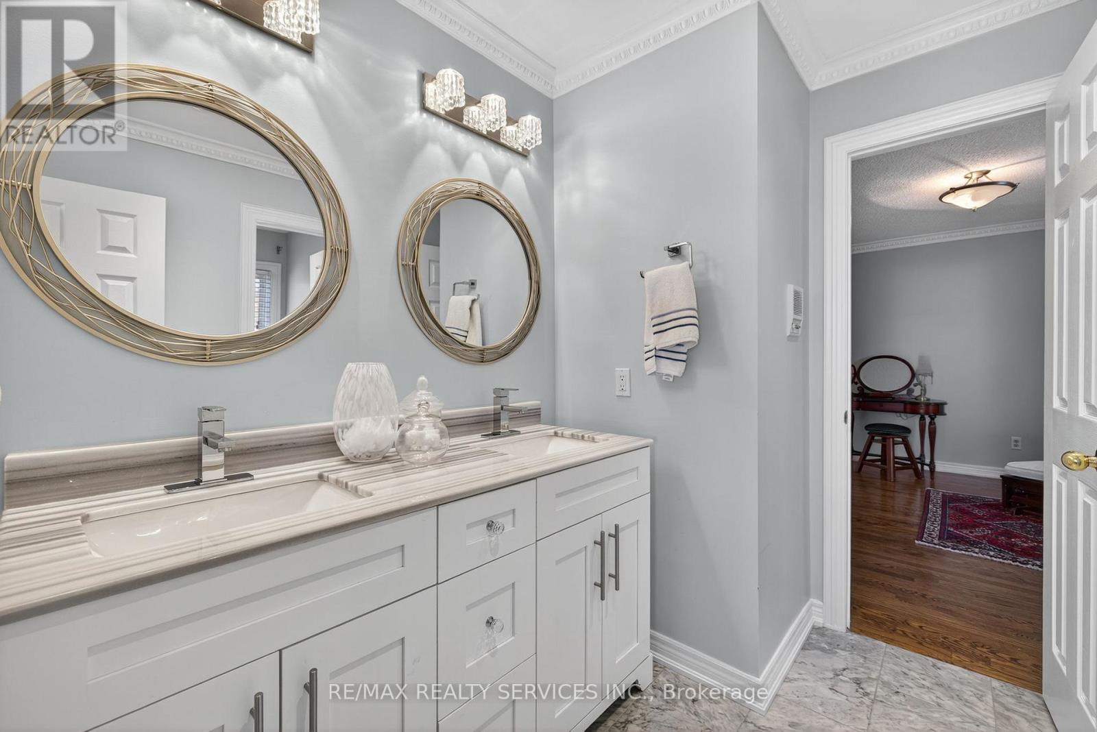 124 Royal Valley Drive, Caledon, Ontario  L7C 1A5 - Photo 21 - W12944088