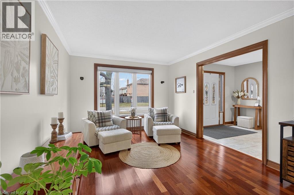 47 Sumner Crescent, Grimsby, Ontario  L3M 5E3 - Photo 4 - 40809618